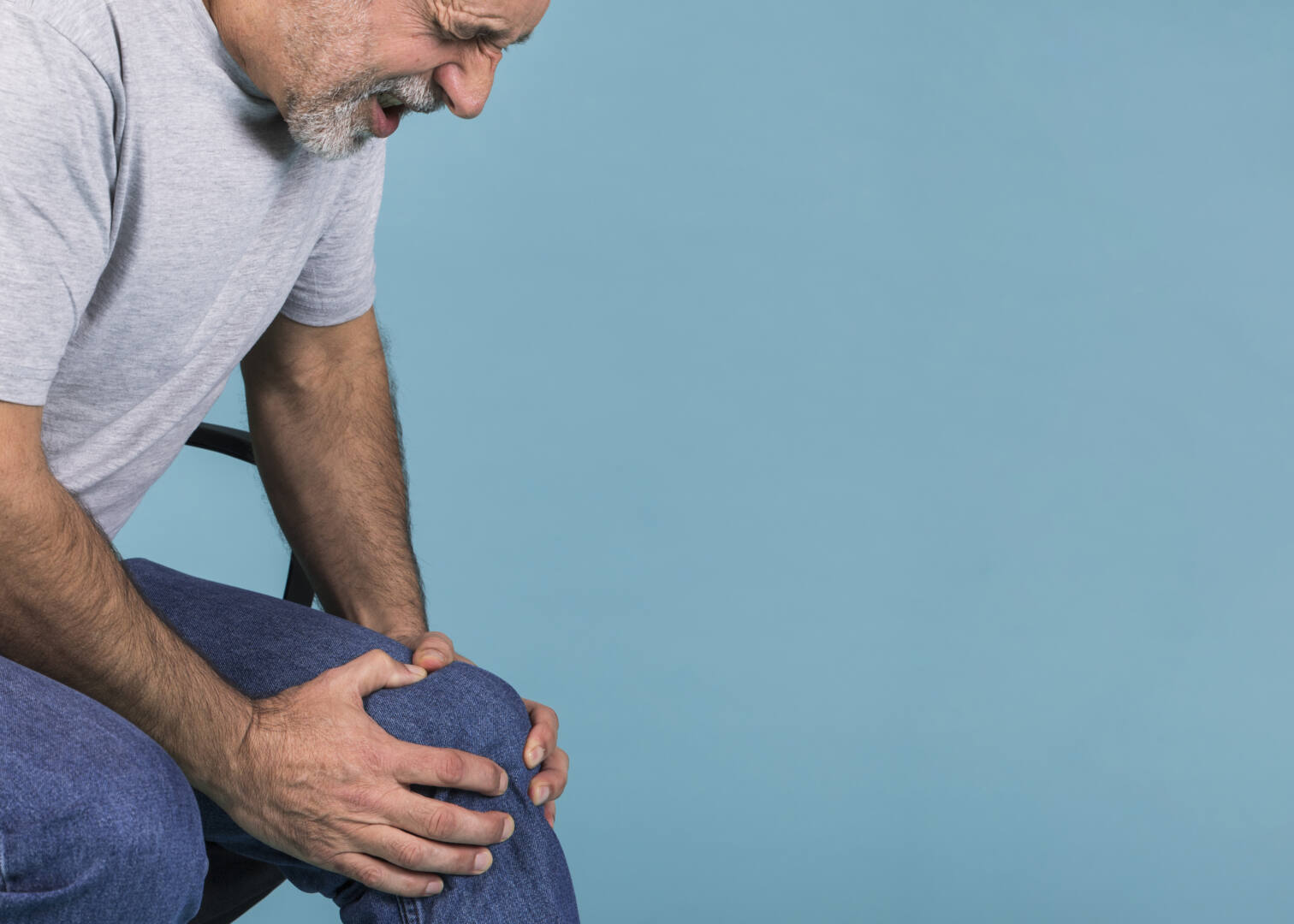 ข้อเข่าเสื่อม เจ็บเข่า